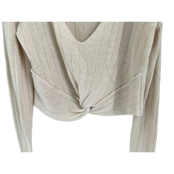 Free People Knitter Linen blend Top V-Neck Twisted Front Off-White Size Small/P - Picture 4 of 10